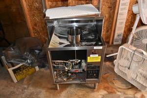 lot 241 image: Tender Glass washer