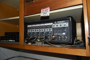 lot 265 image: Peavey XR 560 P.A. 4 channel