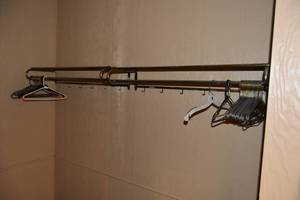lot 273 image: 2) 4 Wall mount coat racks