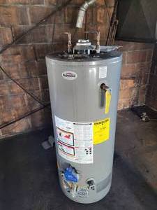 lot 257 image: NG Water heater (2 yrs old)