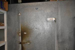 lot 282 image: Tonka 8 x 12 Walk-in Beverage Cooler