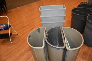 lot 313 image: 6) Waste baskets, 3) half moon 3)rectangle units