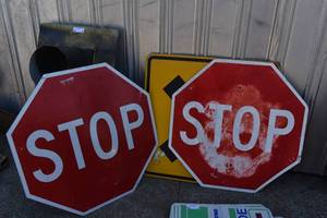 lot 20 image: 2) Stop signs