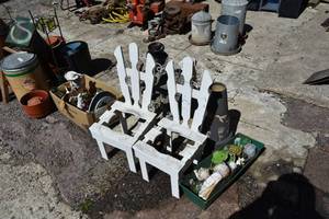 lot 47 image: Planters, lawn ornaments, b bath