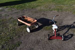 lot 81 image: Wagon and trike