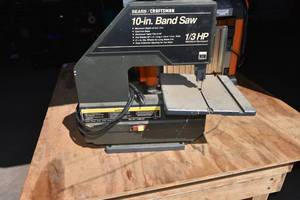 lot 99 image: 10 Craftsman 13 hp Bandsaw