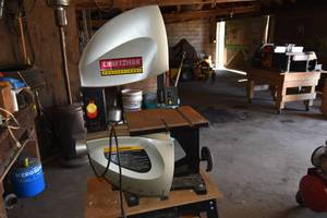 lot 106 image: Craftsman professional band saw
