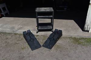 lot 110 image: 2) Rhino poly ramps & AV cart