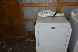 lot 117 image: Maytag Neptune Front load washer