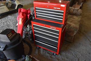 lot 184 image: Craftsman Tool Box & Chest