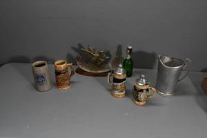 lot 254 image: 4) Beer steins, Pitcher, duck plaque