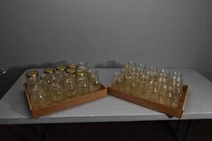 lot 274 image: 40) Qt Canning Jars