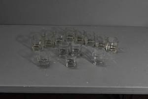 lot 206 image: Jack D 13) high ball glasses