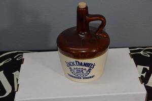lot 221 image: Brown Top Jack Daniels Jug