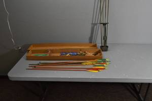 lot 240 image: 4) Hunting arrows & target arrows
