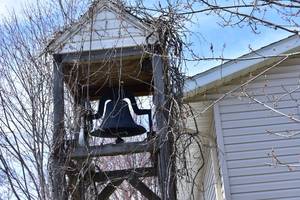 lot 6 image: 24 Steel Alloy School Bell