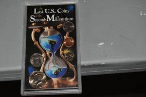 lot 229 image: Collector Coin set 1999
