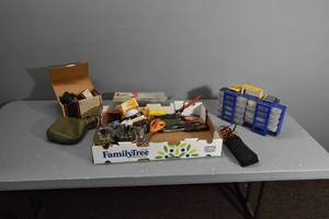 lot 286 image: Tools, tester, organizer, filters