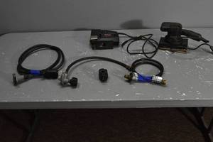 lot 412 image: Pad sander, jig saw, LP gas line