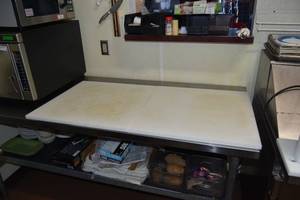 lot 4 image: 3) 24 Kitchen grade cutting boards NSF poly
