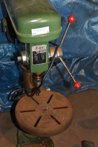 lot 3 image: Drill press