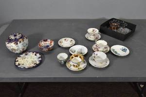 lot 116 image: Cups & saucers dishes
