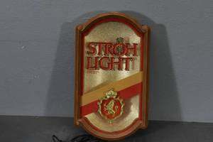 lot 139 image: Strohlight