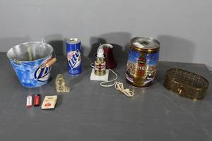 lot 147 image: Beer items