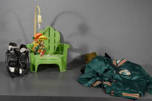 lot 158 image: Hockey skates-size 3
