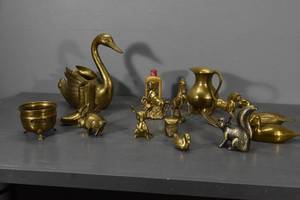 lot 262 image: Brass polish and figures-many