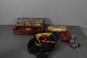 lot 300 image: Tackle box, cables, straps, hitch