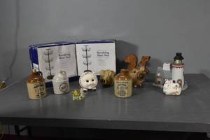 lot 304 image: 2) Shoe trees, Banks & Jugs
