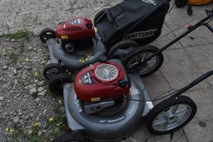 lot 468 image: 2) Craftsman mowers need work