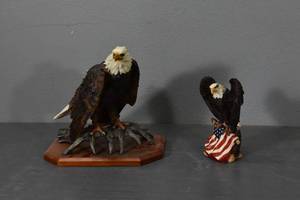 lot 384 image: Two Eagle Statues