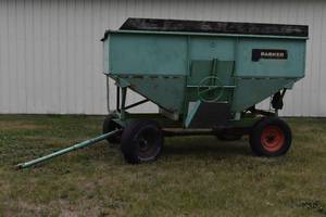 lot 21 image: Parker 175 BU Gravity Box & gear