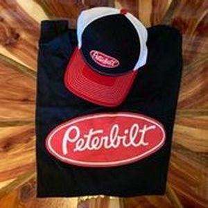 lot 65 image: Peterbilt Bag
