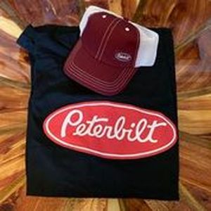 lot 66 image: Peterbilt Bag