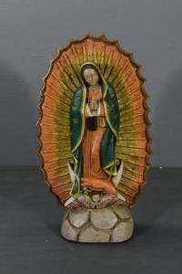 lot 3 image: Concrete Statue