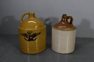 lot 4 image: 2 Heavy large jugs