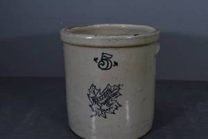 lot 75 image: 5 gal. Red Wing crock