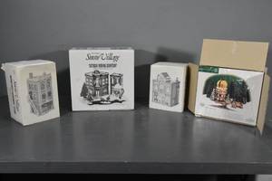 lot 93 image: Snow Village