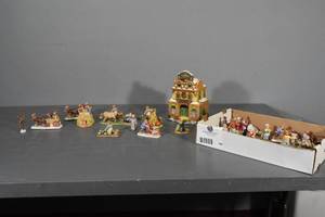 lot 100 image: Ceramic Belle Union