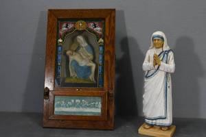 lot 102 image: Religious items