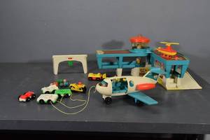 lot 111 image: Fisher Price Toys