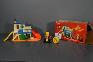 lot 113 image: Fisher Price Toys
