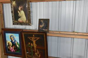 lot 122 image: 4) Religious Pictures