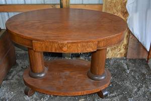 lot 153 image: Double Pedestal Table