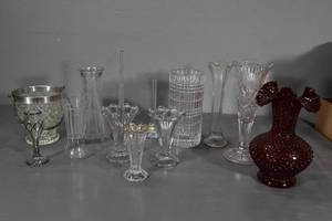 lot 175 image: Dishes