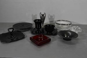 lot 177 image: Glassware