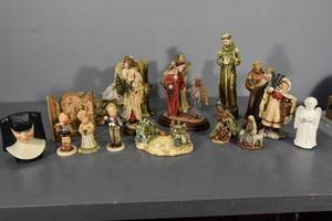 lot 180 image: Religious figures